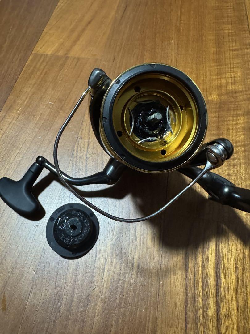 シマノ　20ツインパワー４０００ＭＨＧ　美品
