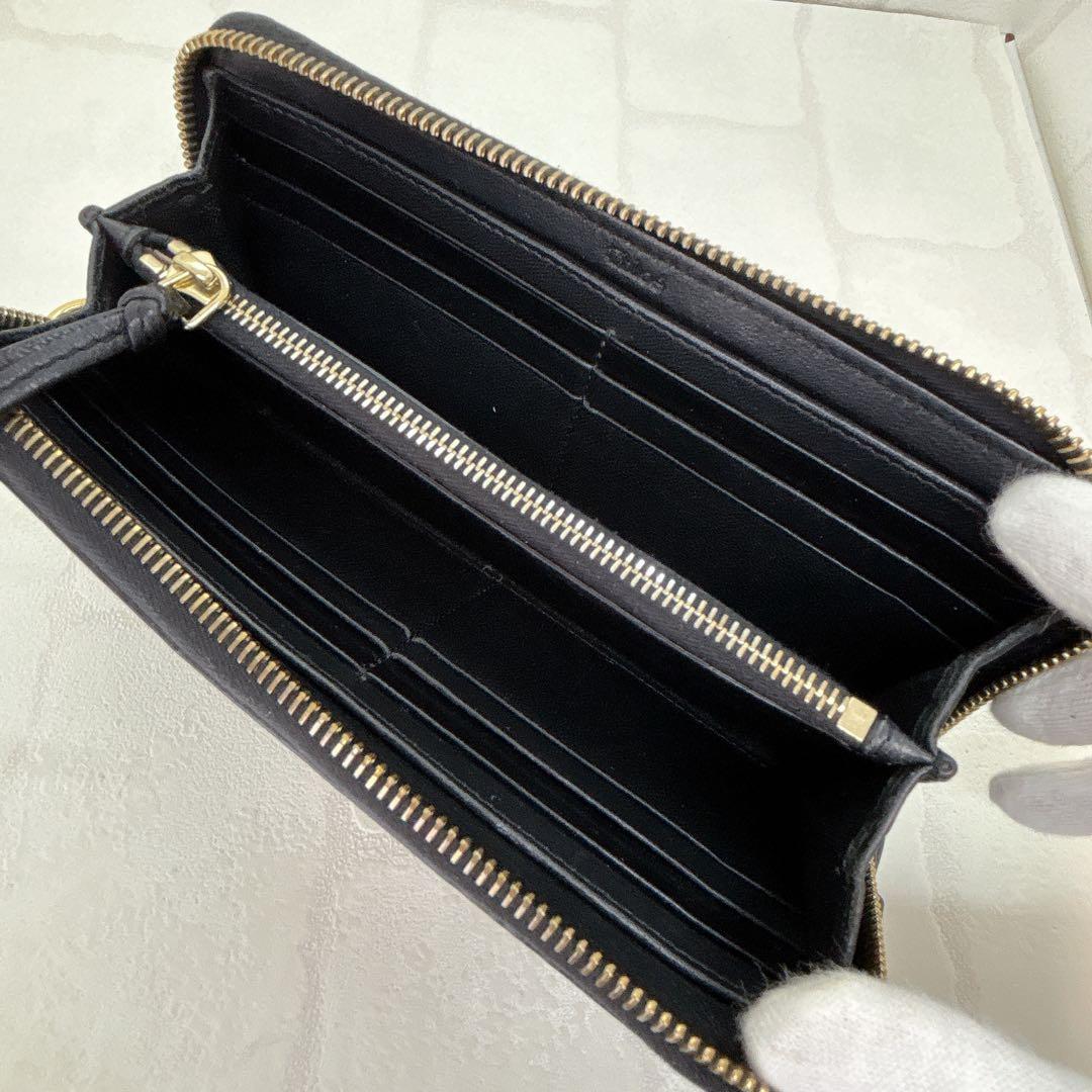 美品✨Chloe クロエ アルファベットチャーム ラウンドジップ 長財布 レザー