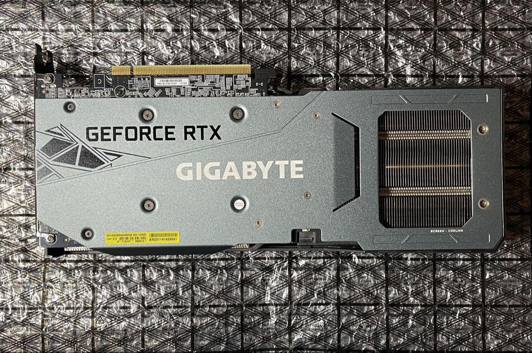 グラフィックボード・グラボ・ビデオカード GIGABYTE GeForce RTX 3060 GAMING OC 12G