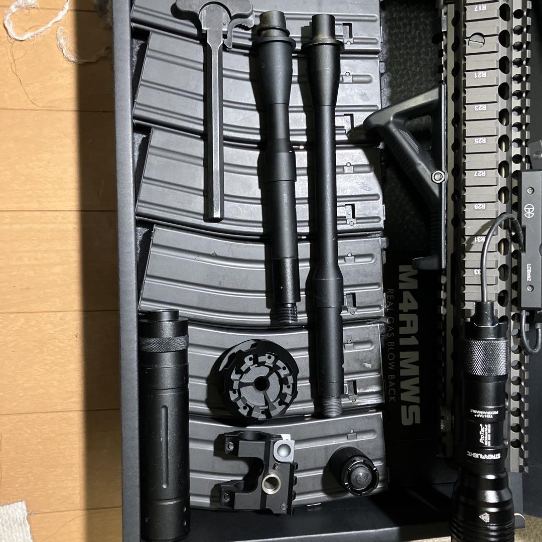 【しぃ】引退品　mws 東京マルイ M4A1 MWS GBB 付属品多数