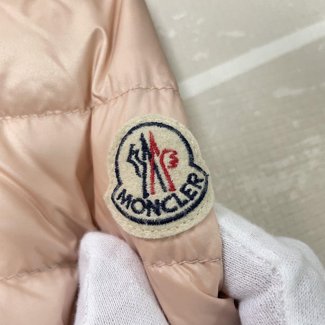 coco様 MONCLER モンクレール ライトダウンジャケット キッズe130