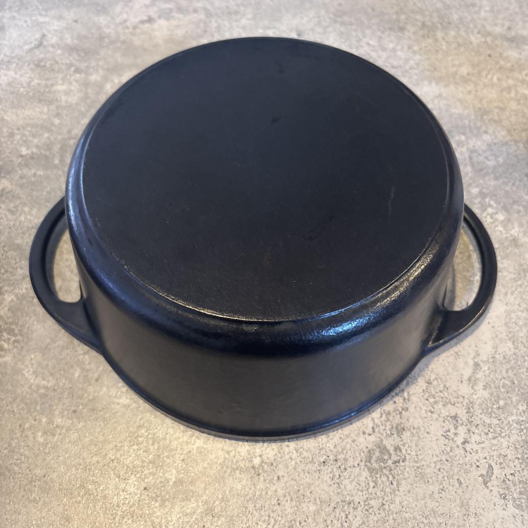 VERMICULAR 鋳鉄製 両手鍋 約22cm 黒
