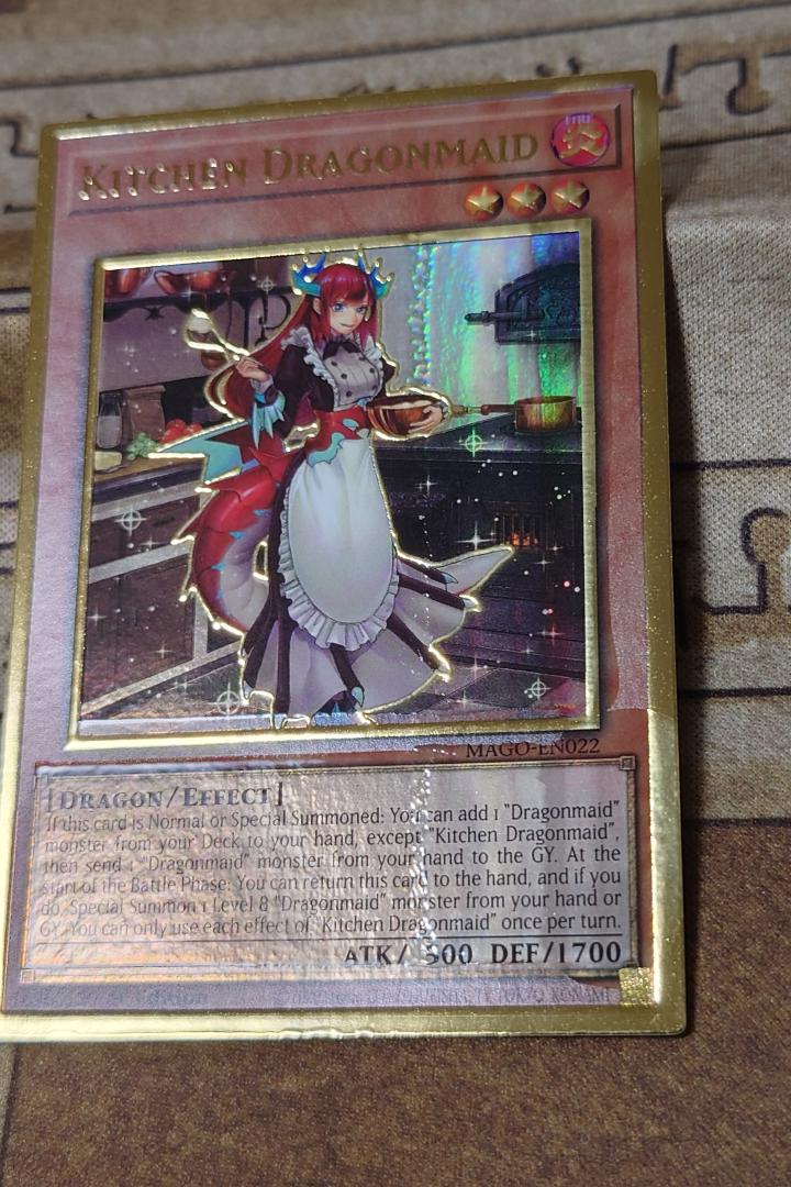 ドラゴンメイド・ティルル 英語版 エラーカード 加工ズレ