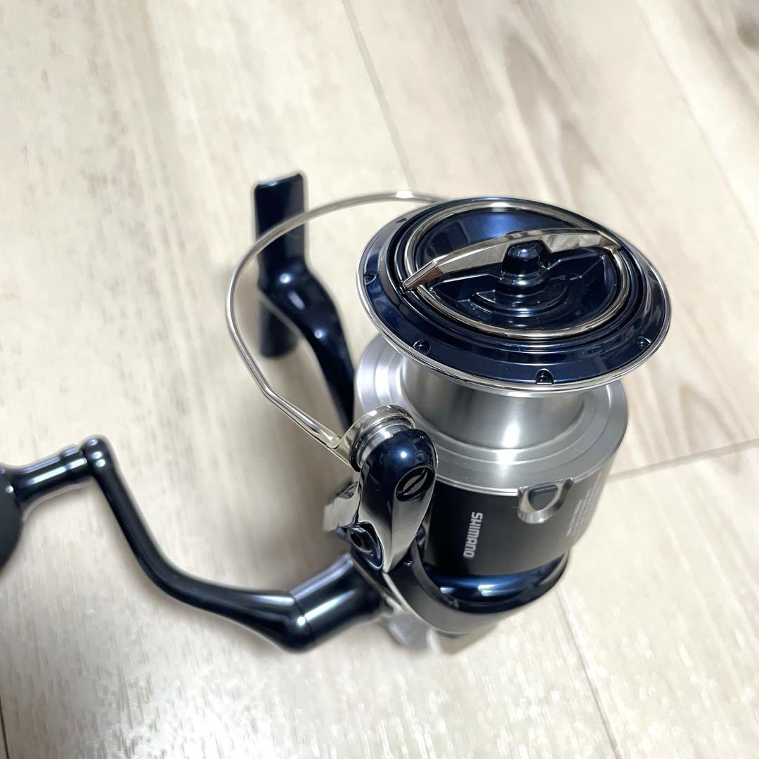 新品同様❗️美品シマノ21ツインパワーXD C5000XG SHIMANO