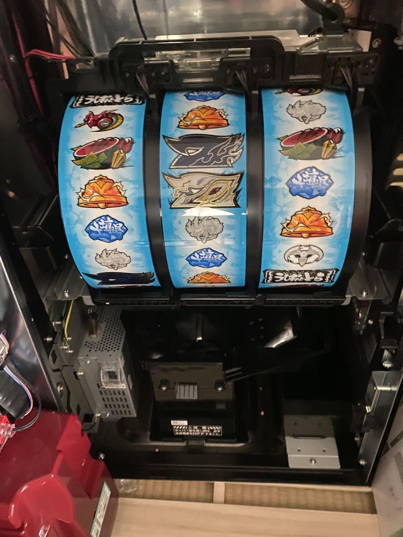 パチスロ実機　うしおととら雷槍一閃　コイン不要機付　※直接、引き取りになります。
