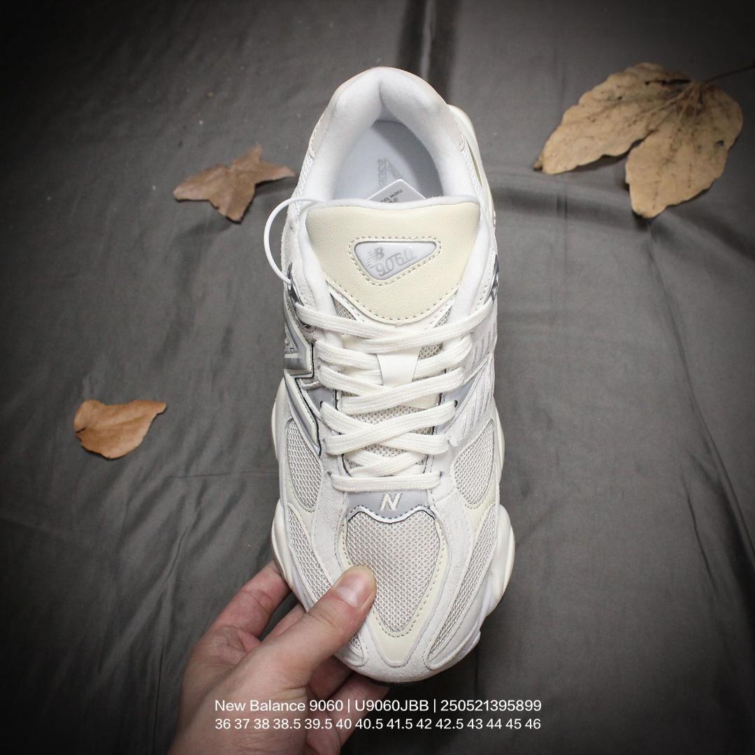 ニューバランス ランニングシューズ アイボリー 人気モデル 26m ニューバランス ランニングシューズ アイボリー 人気モデル 26m