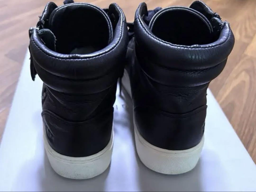 UGG®︎〉の定番スニーカーが冬仕様に。 | POPEYE Web | ポパイウェブ
