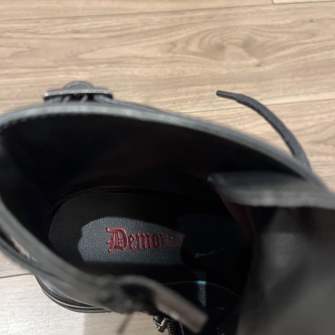 新品DEMONIA SHA52 厚底ブーツ　23.5cm(US6)