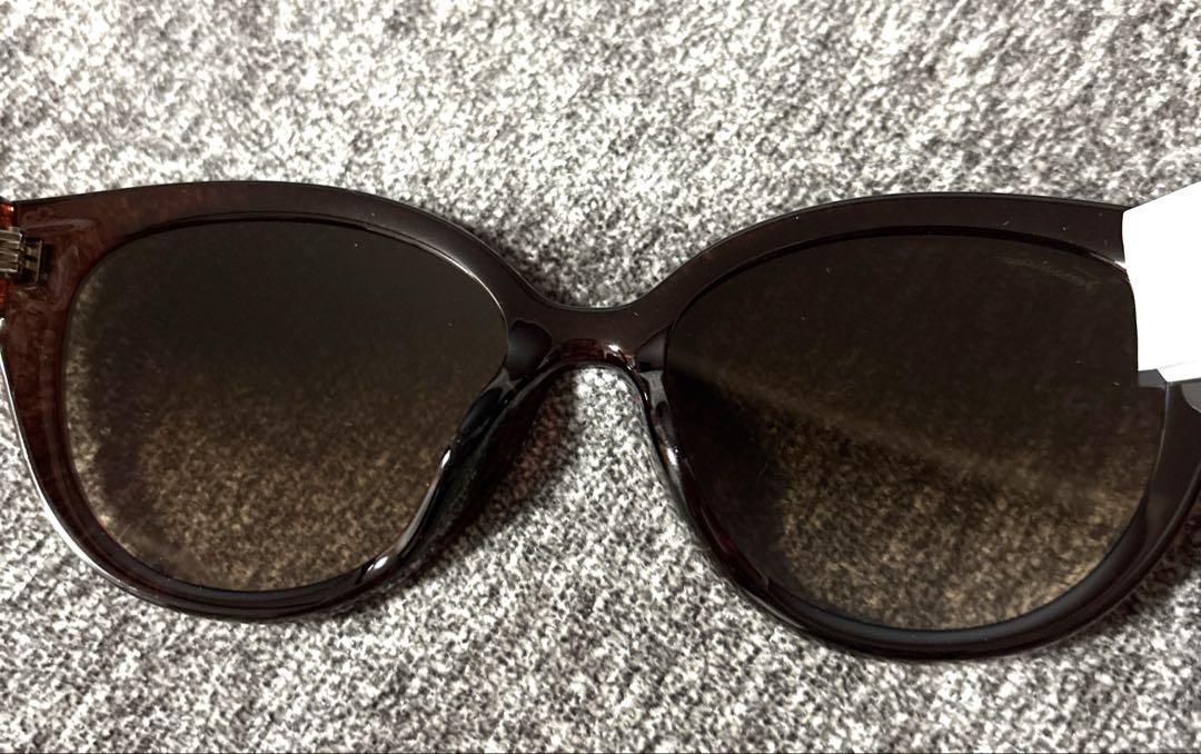新品未使用Salvatore Ferragamo SF946SA サングラス