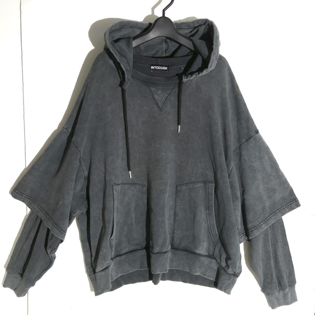 INTODUSK SWAMP HOODIE 定価37 950円レイヤードパーカー