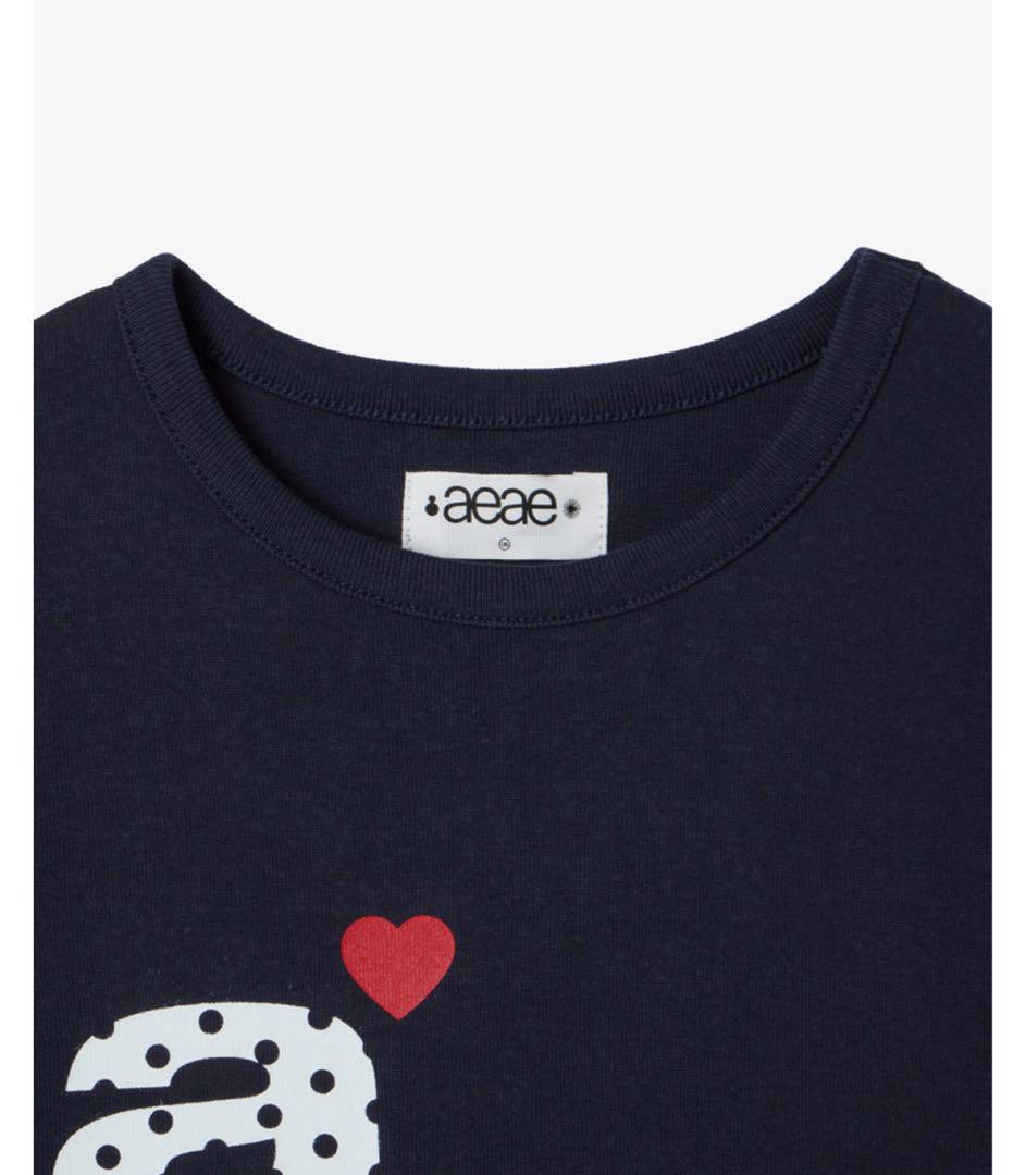 【正規通販】 即完売／日本未入荷】aeae ハートロゴ Tシャツ ネイビー トップス