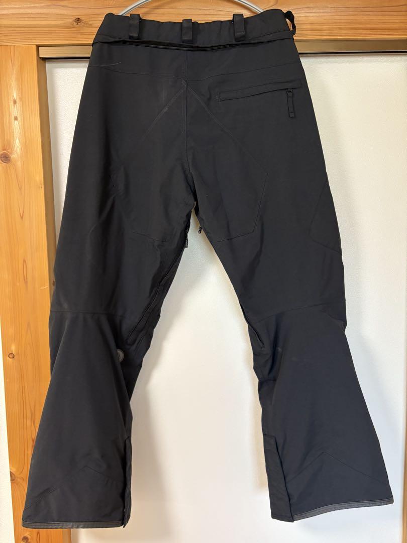 スノボウェア 男性用 イエロー/ブラック　上下セット　ボルコム　GORE-TEX