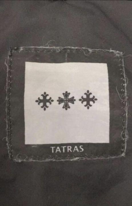 100%新品爆買い TATRAS ダウンコート ブラック 03 MdDEU-m38008106202 タトラス MONTECCHIA 2022新作登場
