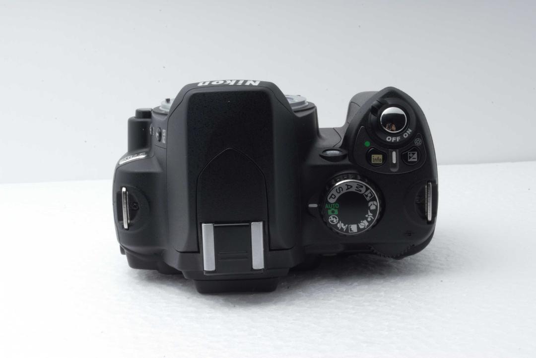 ❄️ Nikon D40X デジタル一眼レフ★ダブルレンズ ★バッグ付★お祝いに
