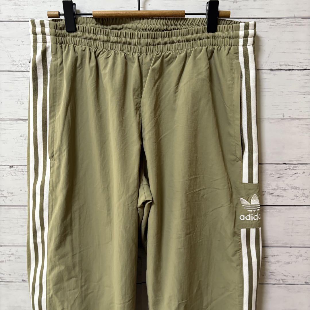 adidas ナイロンパンツ XL オリーブ