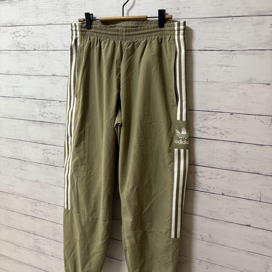 adidas ナイロンパンツ XL オリーブ