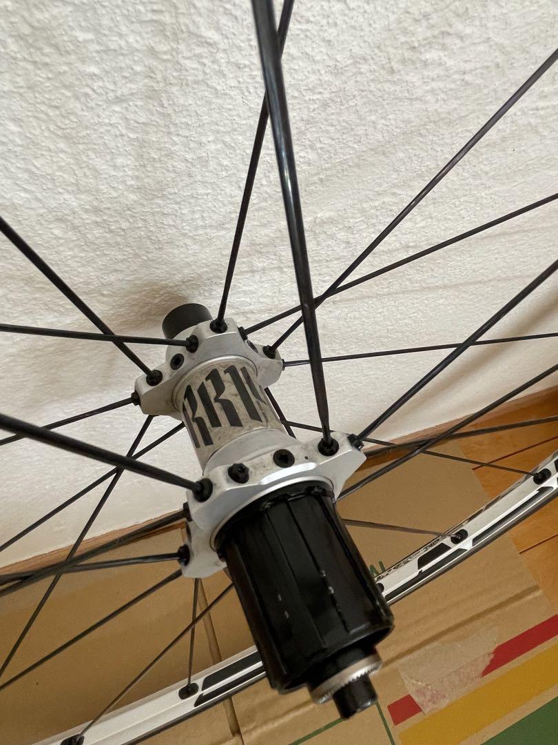 DT SWISS RR1450 TRICON 前後セット スポーク折れ