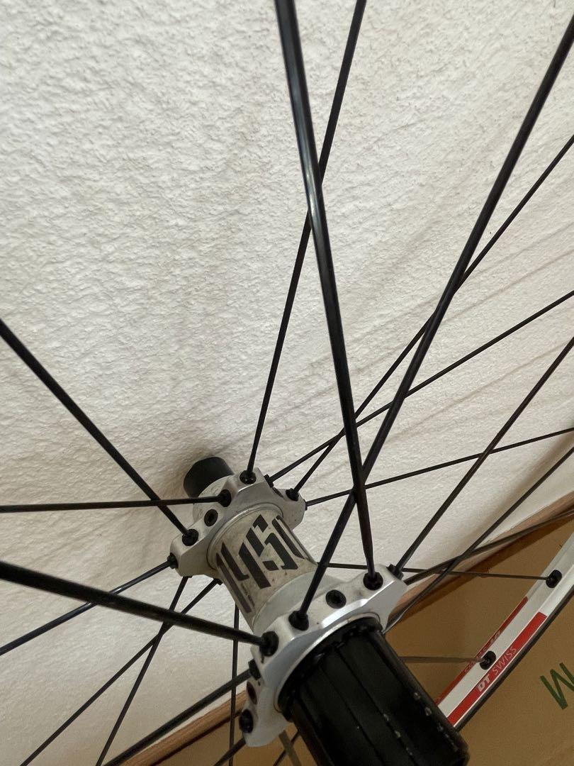 DT SWISS RR1450 TRICON 前後セット スポーク折れ
