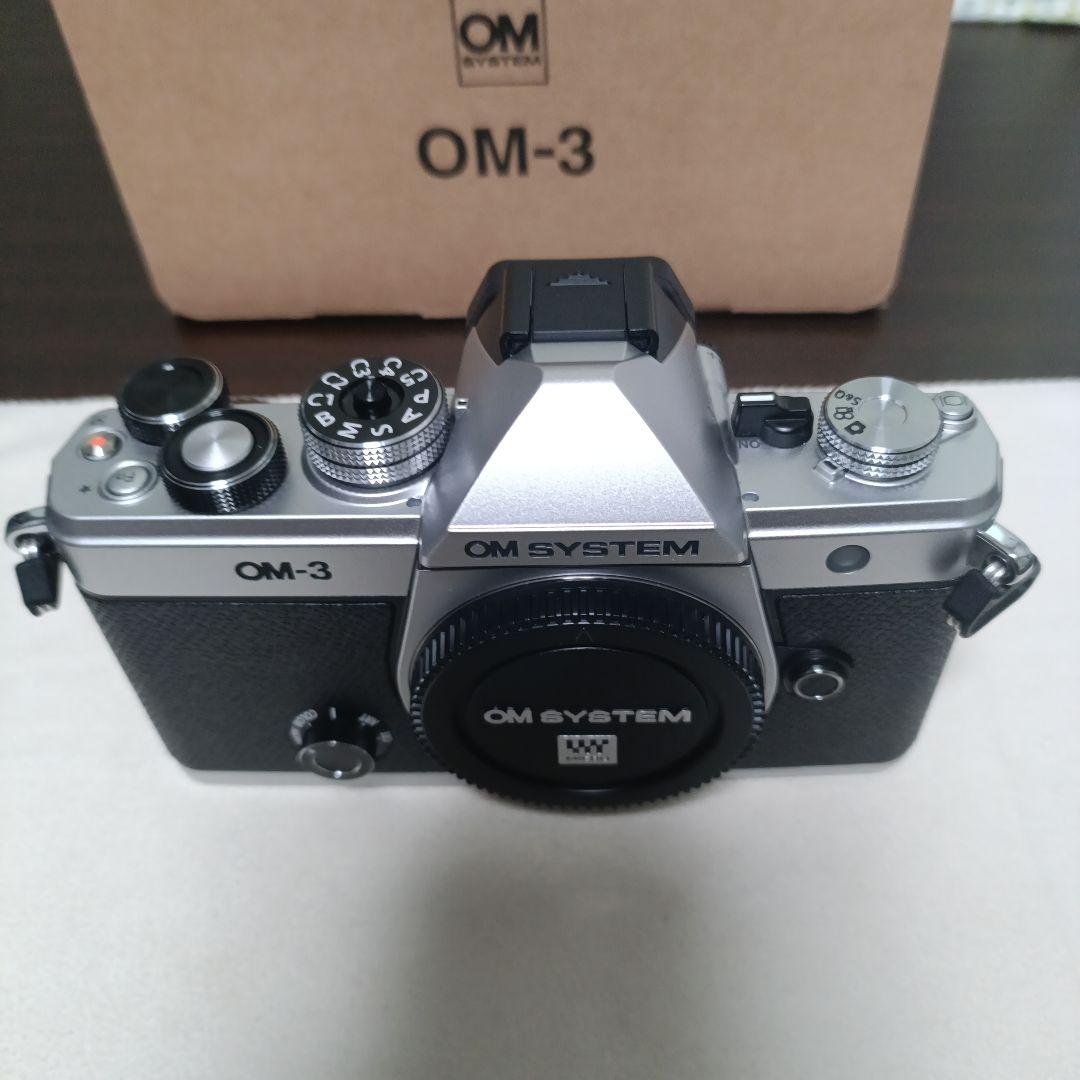 新品同様　OM SYSTEM OM-3 ボディ