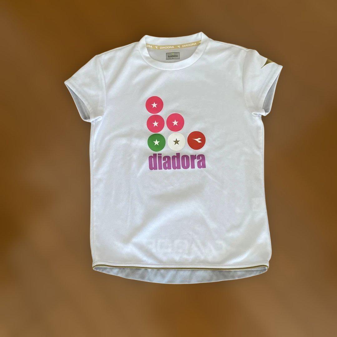 DIADORA ホワイト Tシャツ - メルカリ