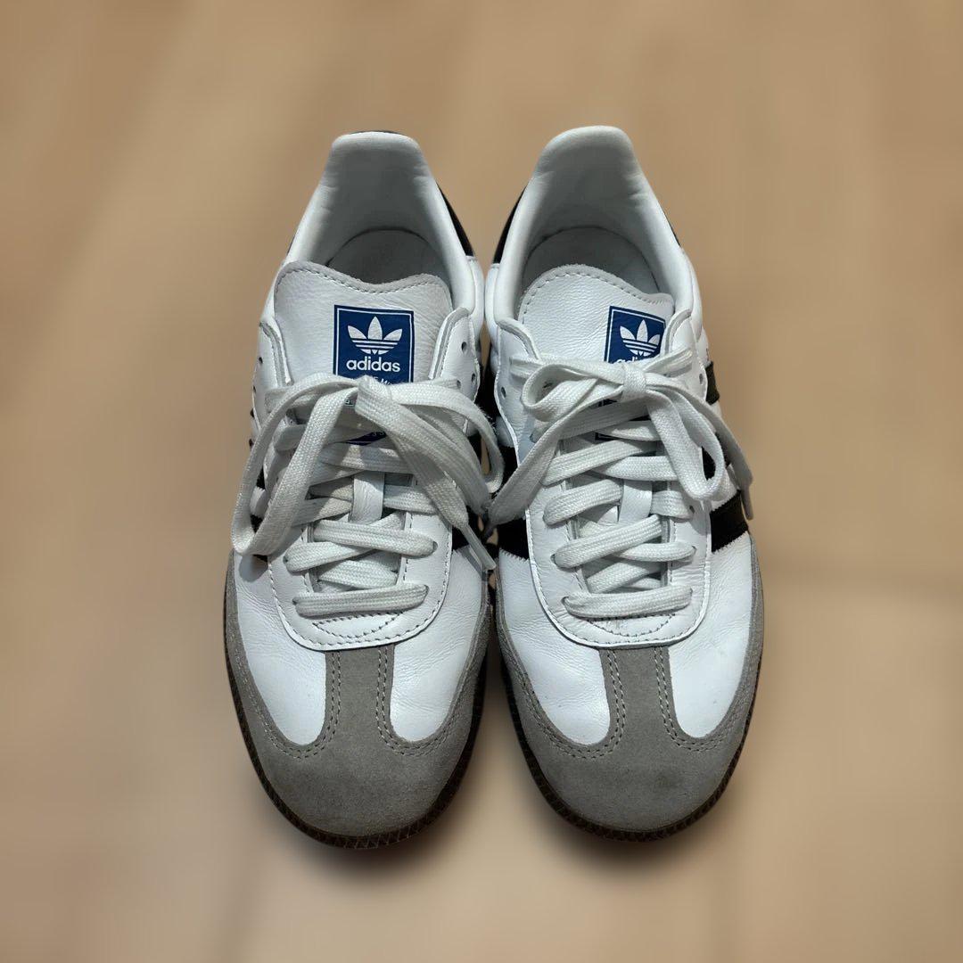 靴 adidas SAMBA 23cm