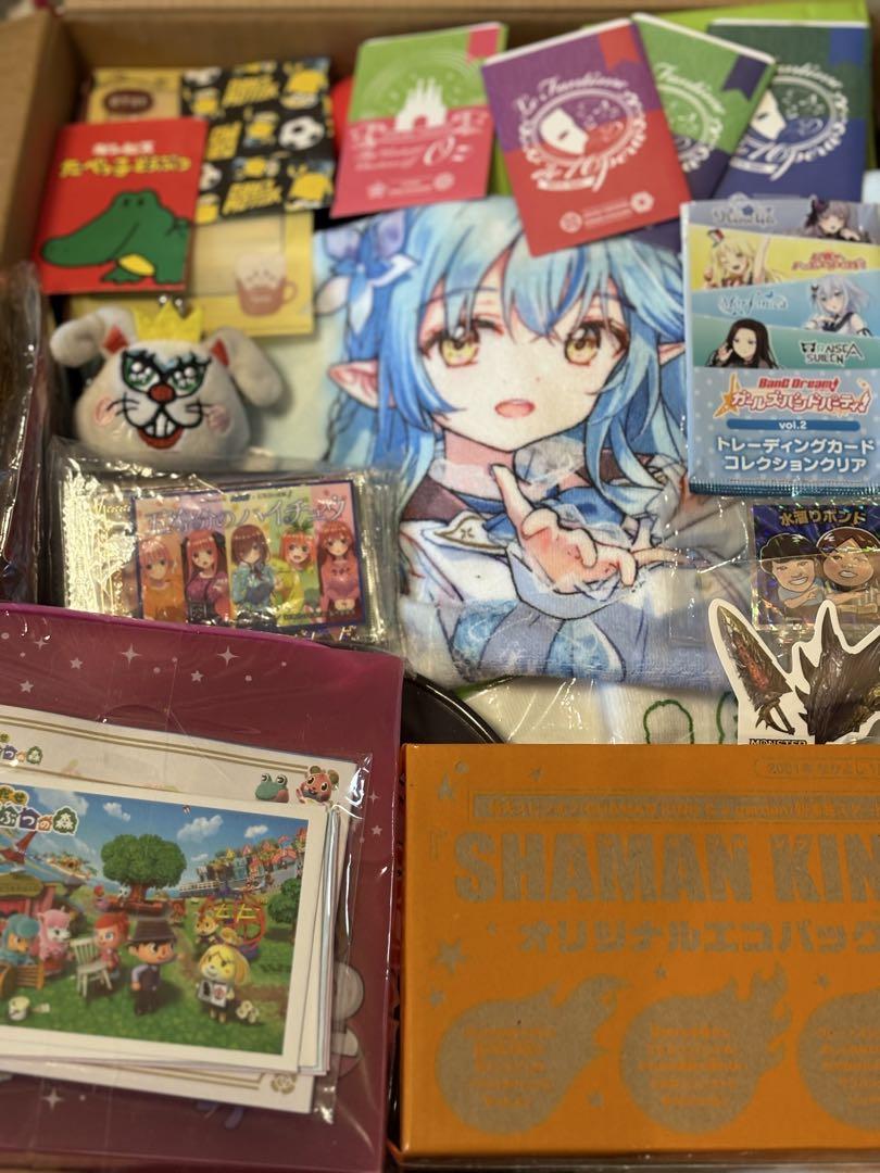 ノンジャンル　アニメ　ゲームキャラクターグッズまとめ売り