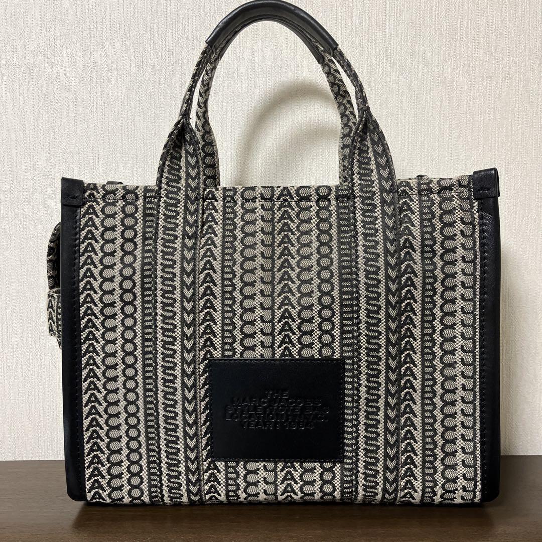 MARC JACOBS  ザ モノグラム トートバッグ ミディアム