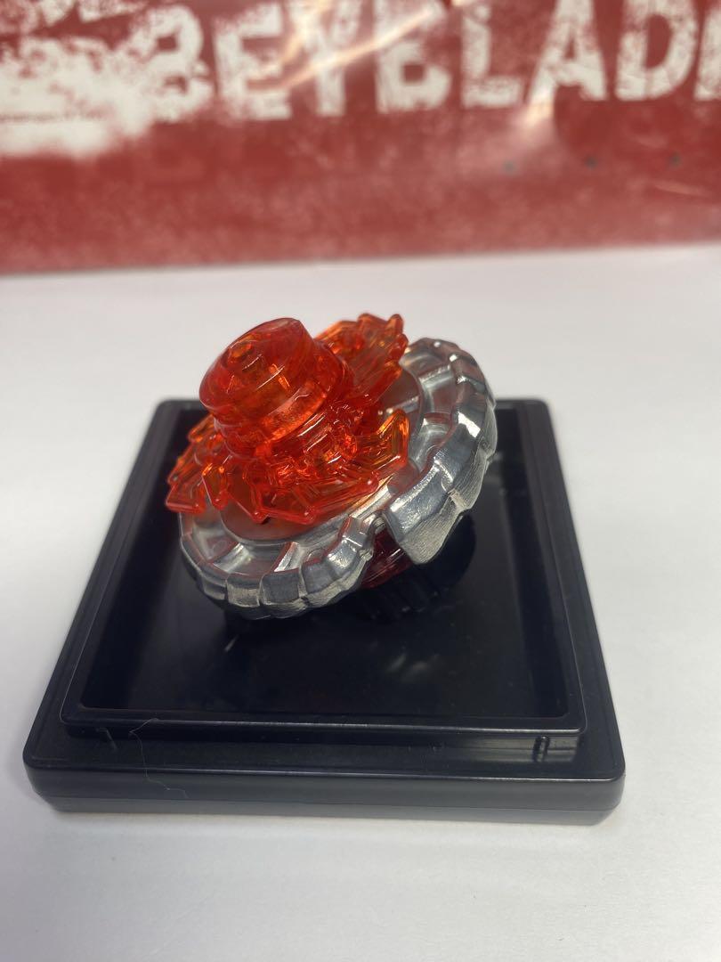 【美品】メタルファイトベイブレード 『最強ブレーダーセット』
