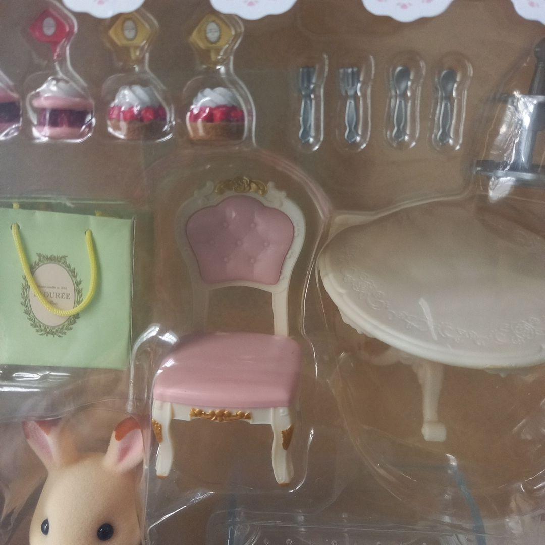 シルバニアファミリー ラデュレ コラボ 限定品 廃盤 レア 人形 小物 シルバニアファミリー ラデュレ コラボ 限定品 廃盤 レア 人形 小物