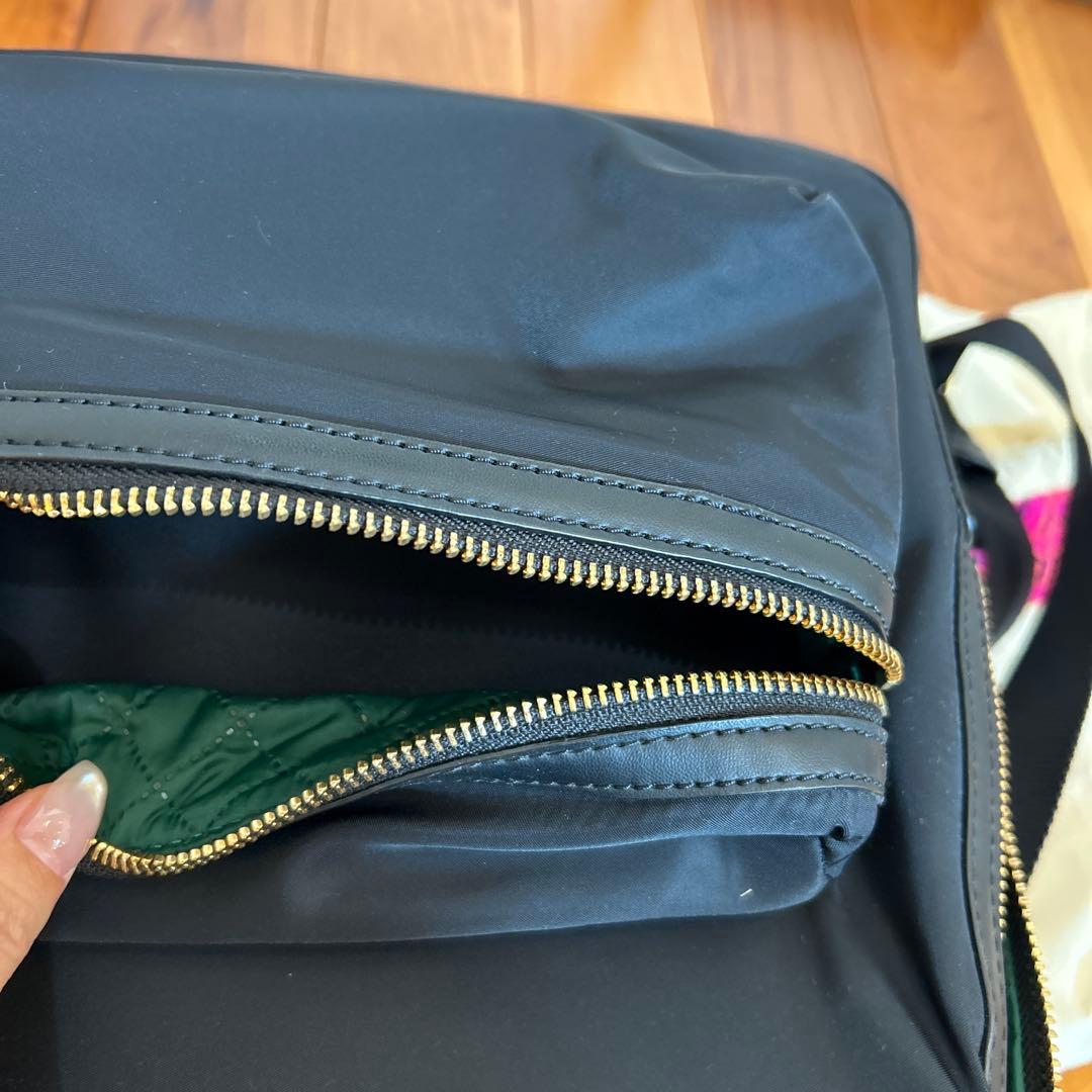 美品トリーバーチ ナイロン ジップ バックパック 美品トリーバーチ ナイロン ジップ バックパック