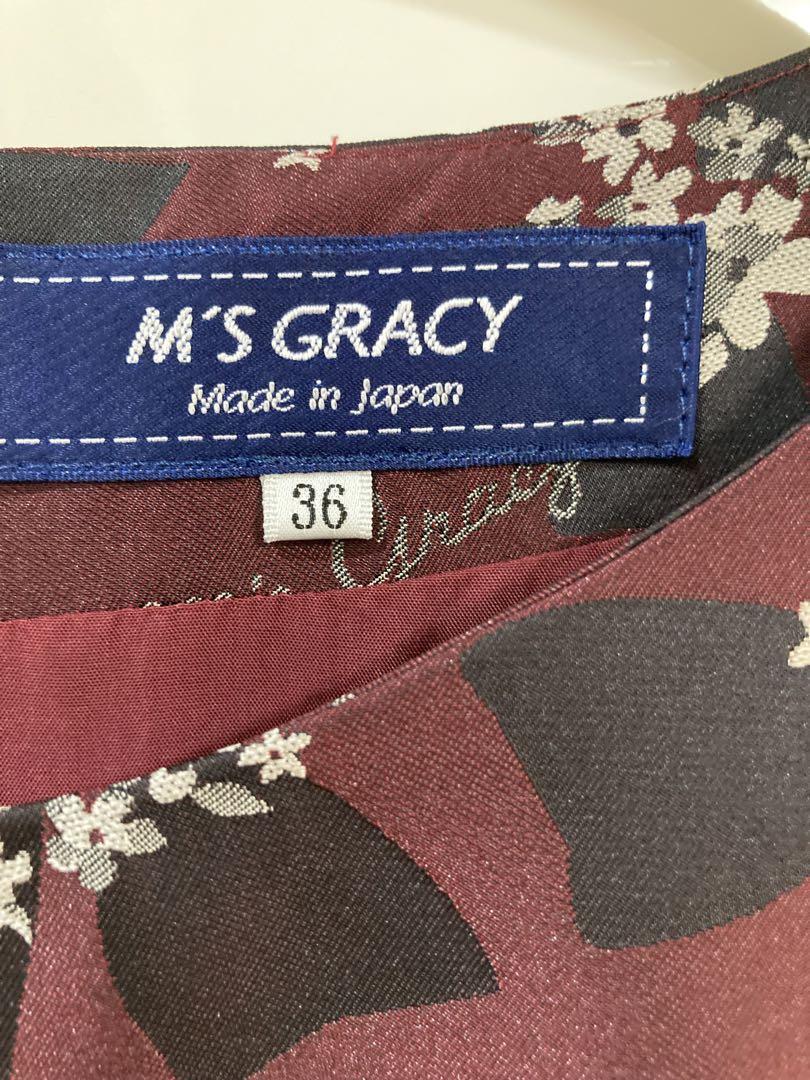 新品】❤️エムズグレイシー❤️カタログ掲載❤️小花柄リボン