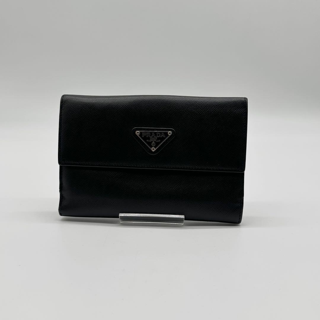 【極美品】PRADA 二つ折り財布 レザー サフィアーノ 三角ロゴ ブラック