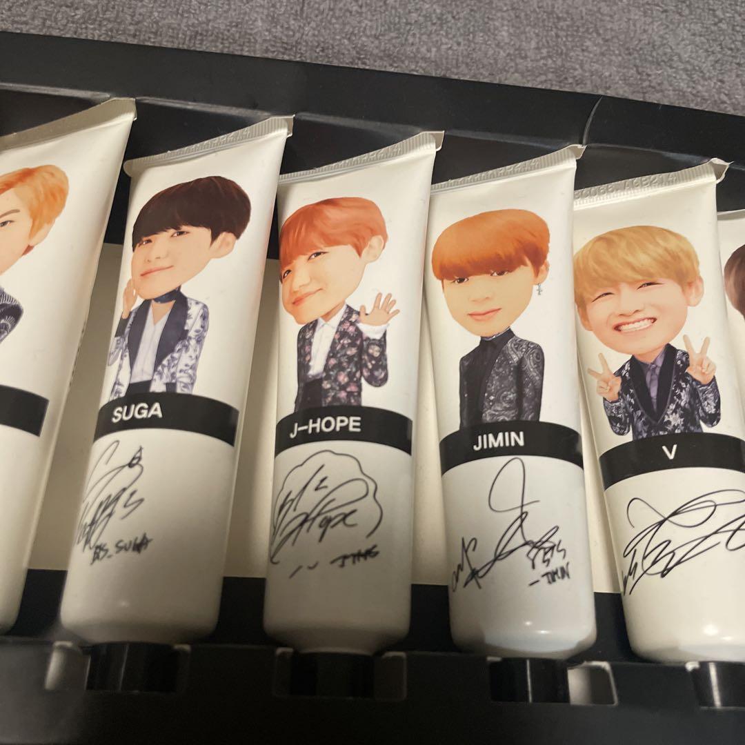 値下げしました。レア BTSハンドクリーム7本 BTSハンドクリーム - メルカリ