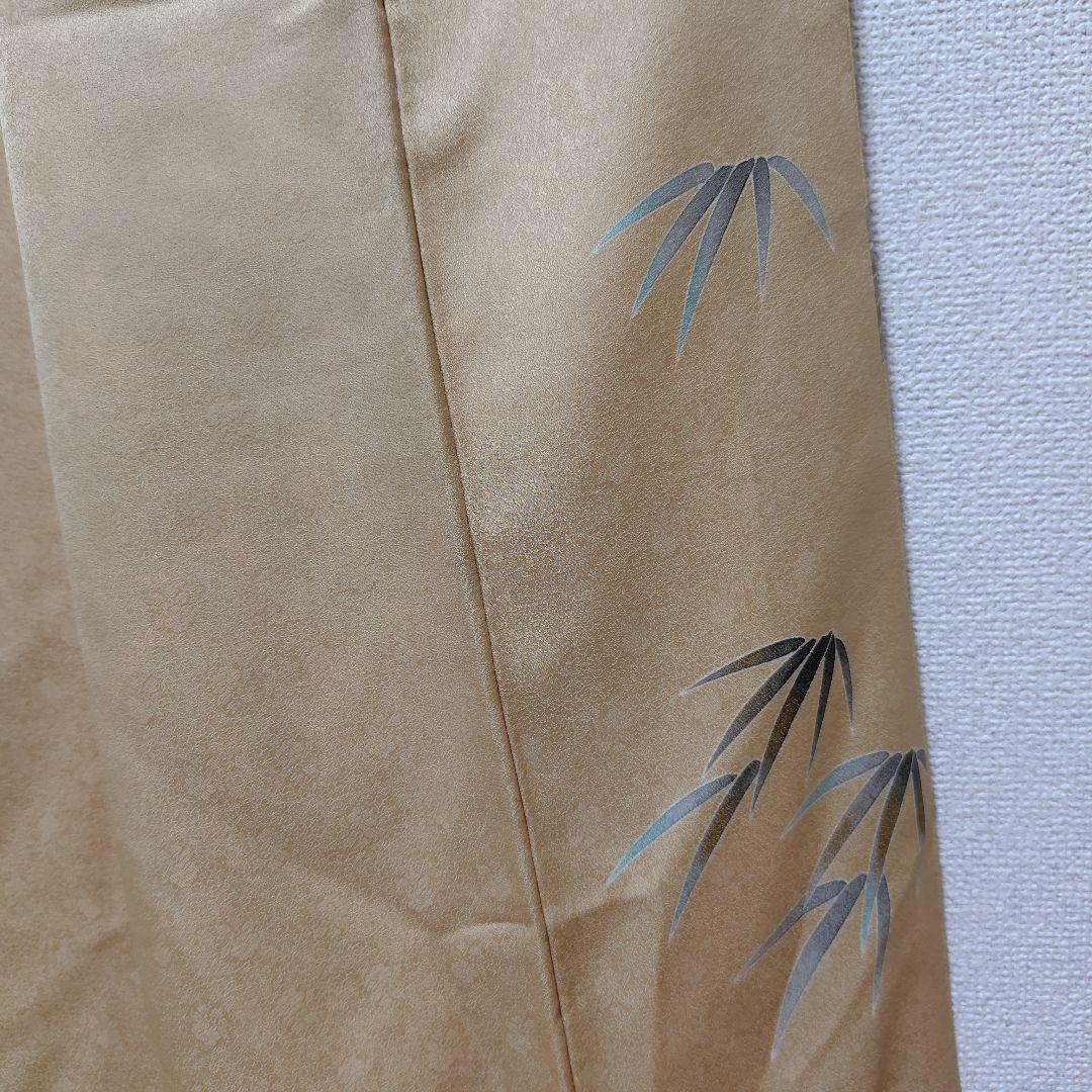 落款入り作家物・一つ紋入りの訪問着袷着物　草花文様