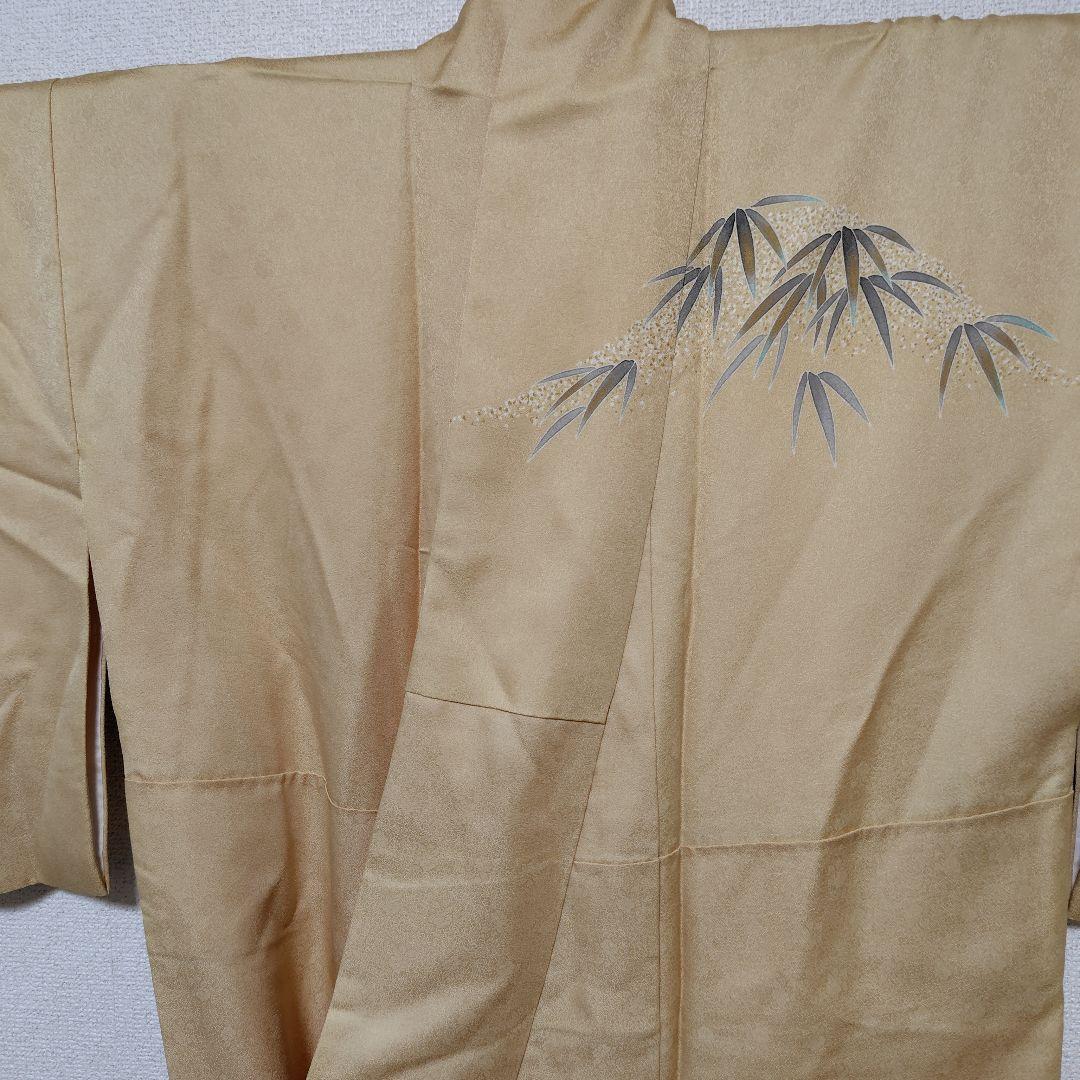 落款入り作家物・一つ紋入りの訪問着袷着物　草花文様