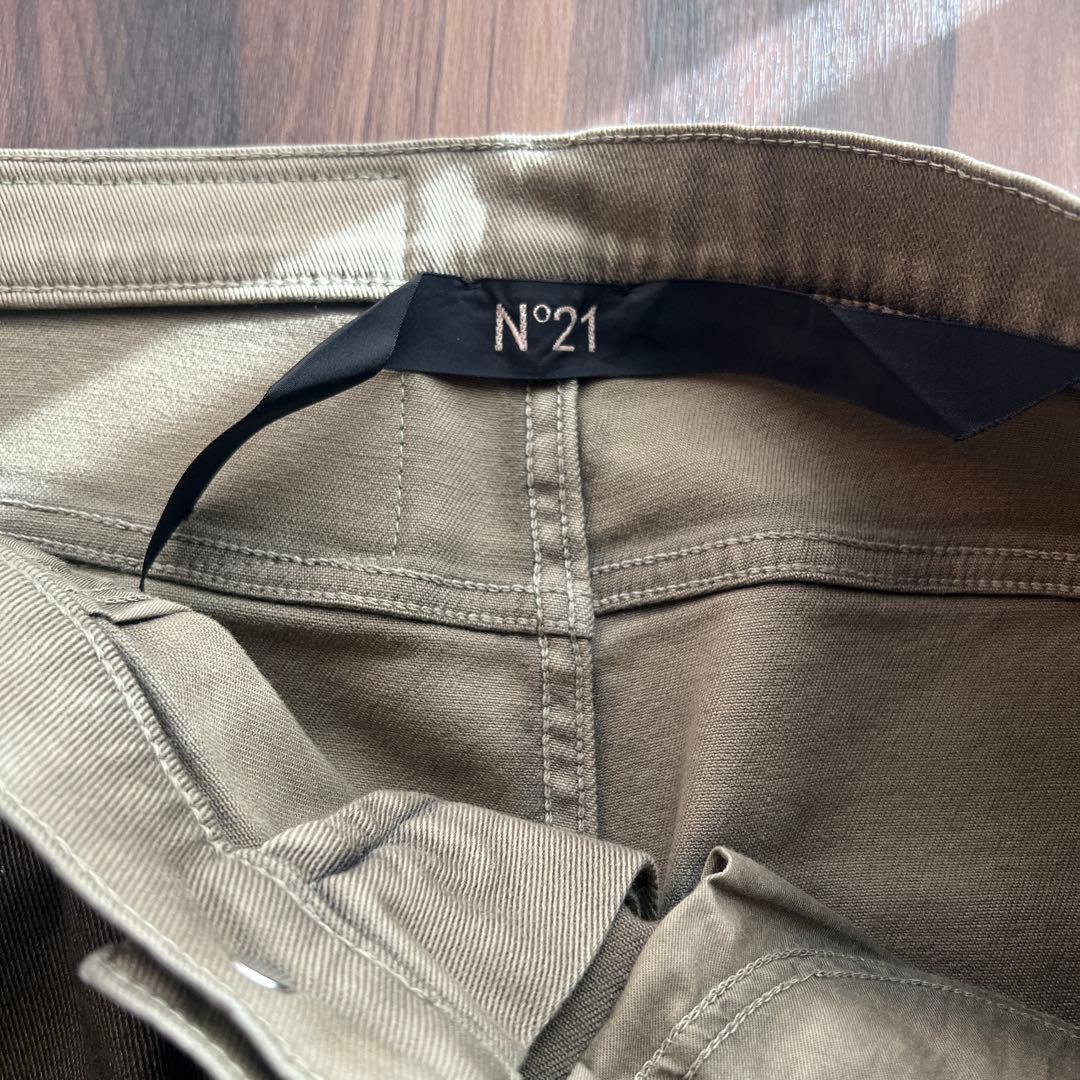 N°21 オリーブグリーン チノパン N°21 オリーブグリーン チノパン