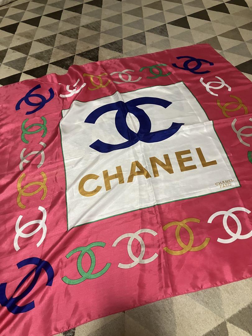 未使用に近い】CHANEL 大判スカーフ ヴィンテージ シルク100％