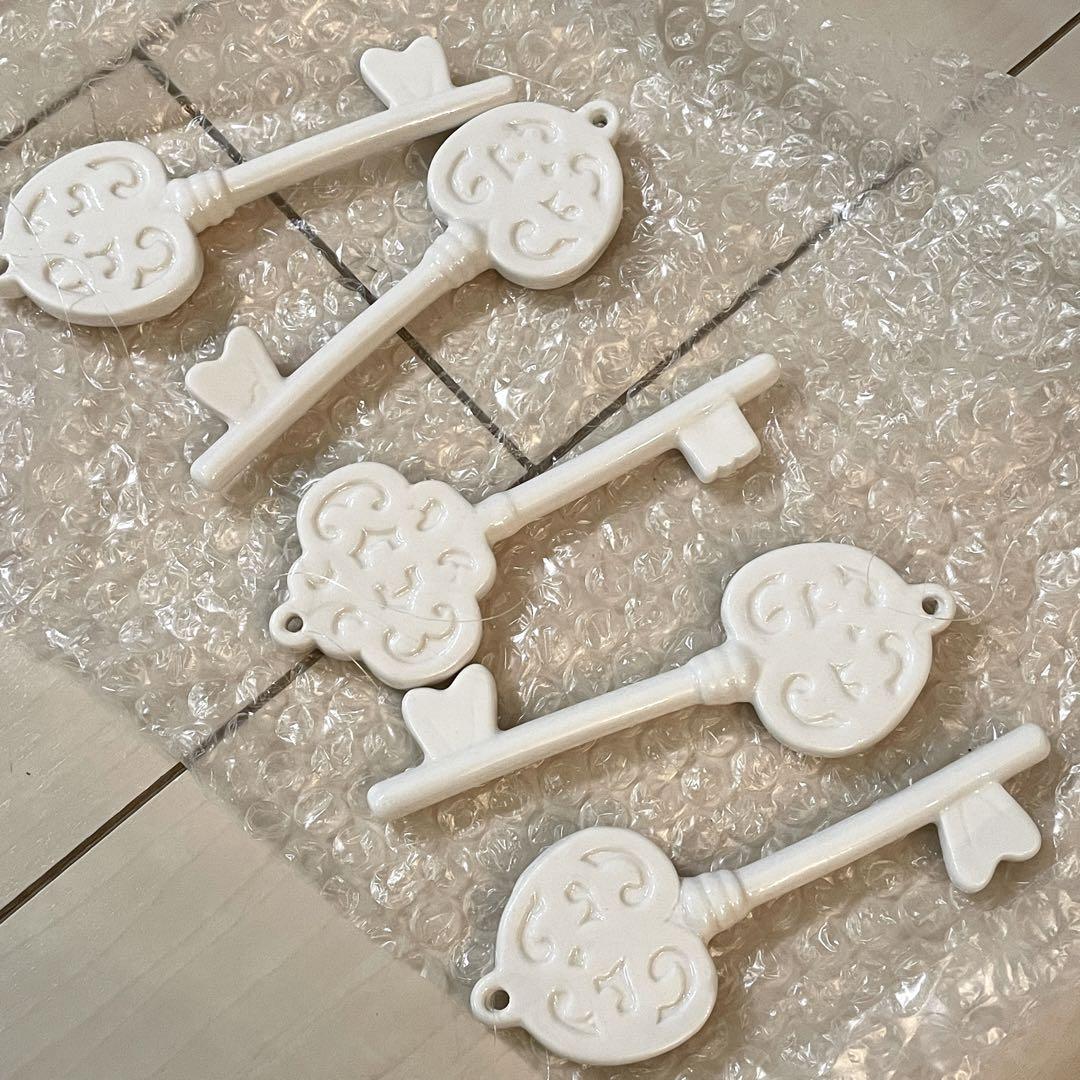 クリスマス♪オーナメント♪鍵♪キー♪白♪陶器♪5個セット