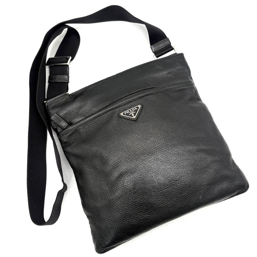 【良品！✨】PRADA プラダ ショルダーバッグ サコッシュ 三角ロゴ 黒