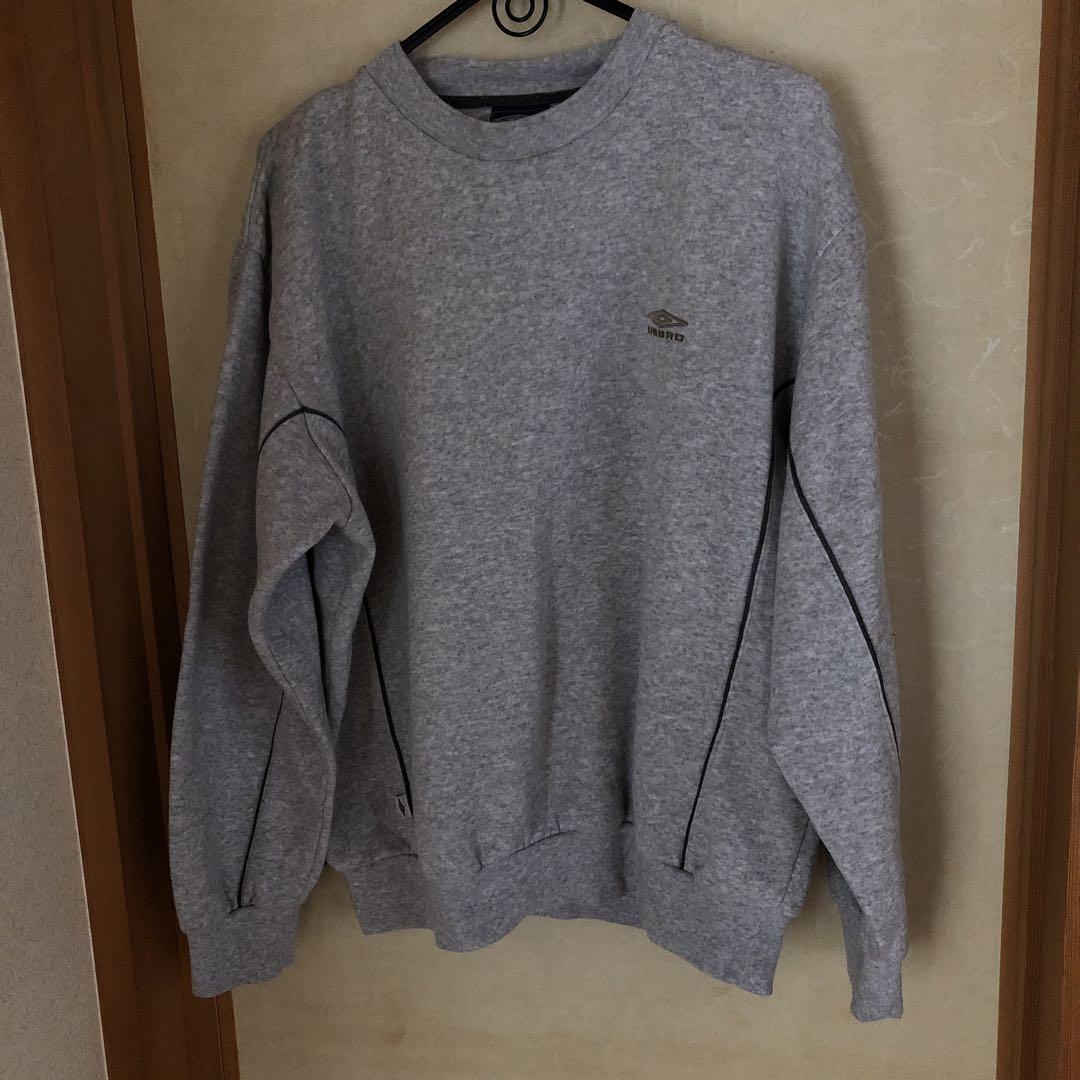 だ　UMBRO アンブロ　トレーナー　グレー