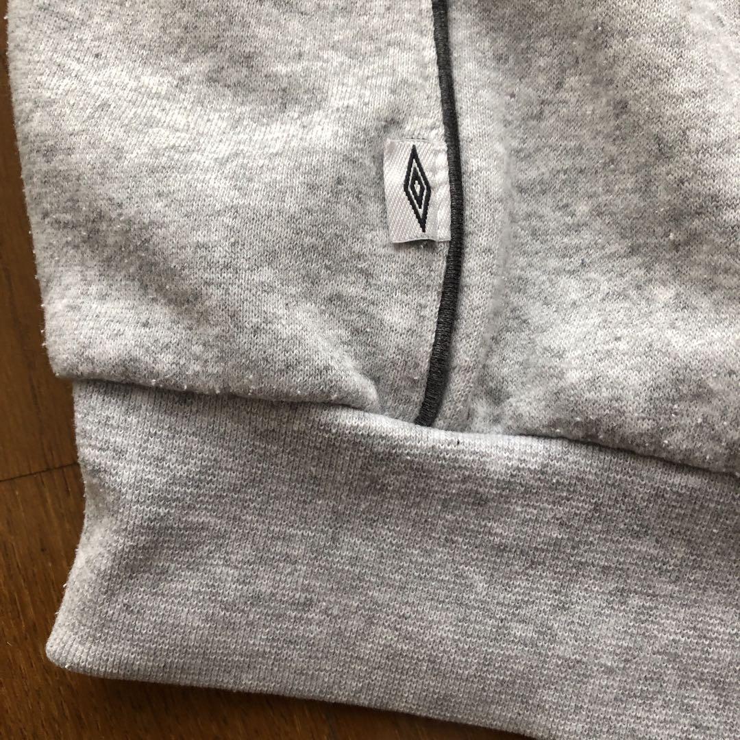 だ　UMBRO アンブロ　トレーナー　グレー