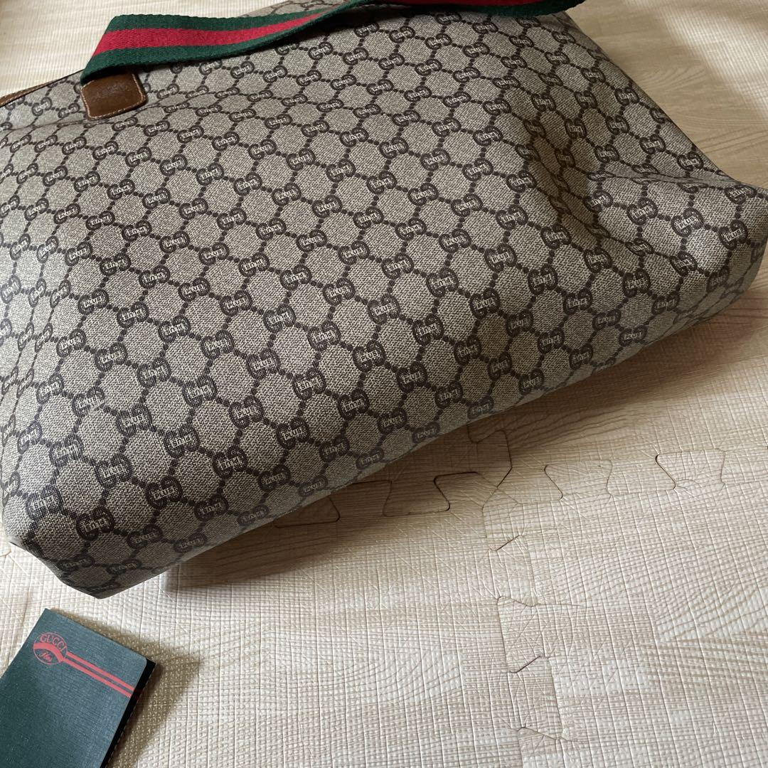 グッチ