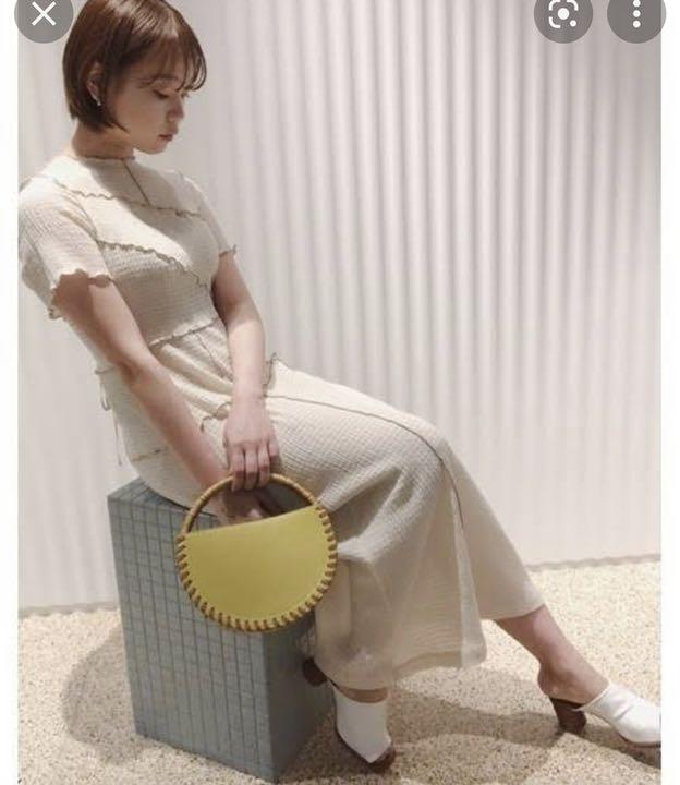 完売】SNIDEL スナイデル メローデザインワンピース - メルカリ
