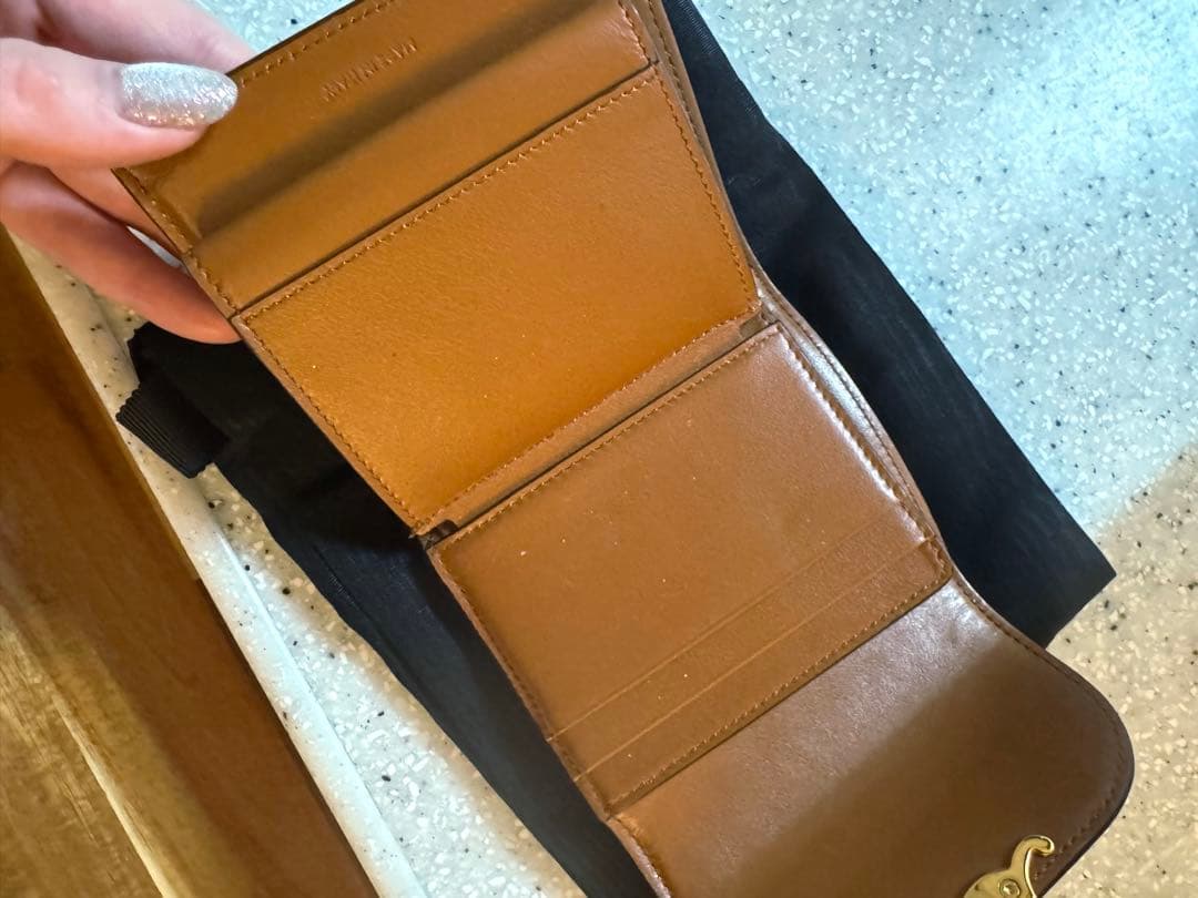セリーヌ　トリオンフ　ミニ財布