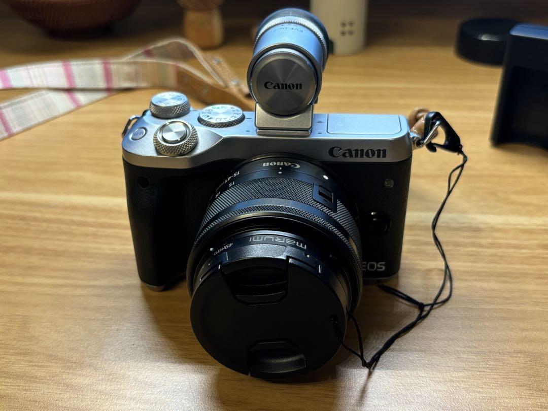 キヤノン EOS M6 ダブルズームキット　ファインダー付き