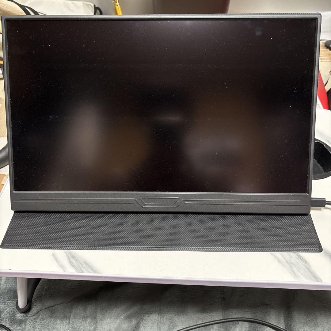 モバイルモニター　ディスプレイ　15.6インチ　保護カバー・ケーブル付き