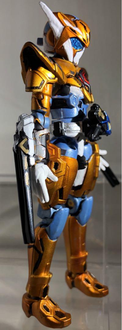 装動 仮面ライダーバルキリー ジャスティスサーバル 全塗装