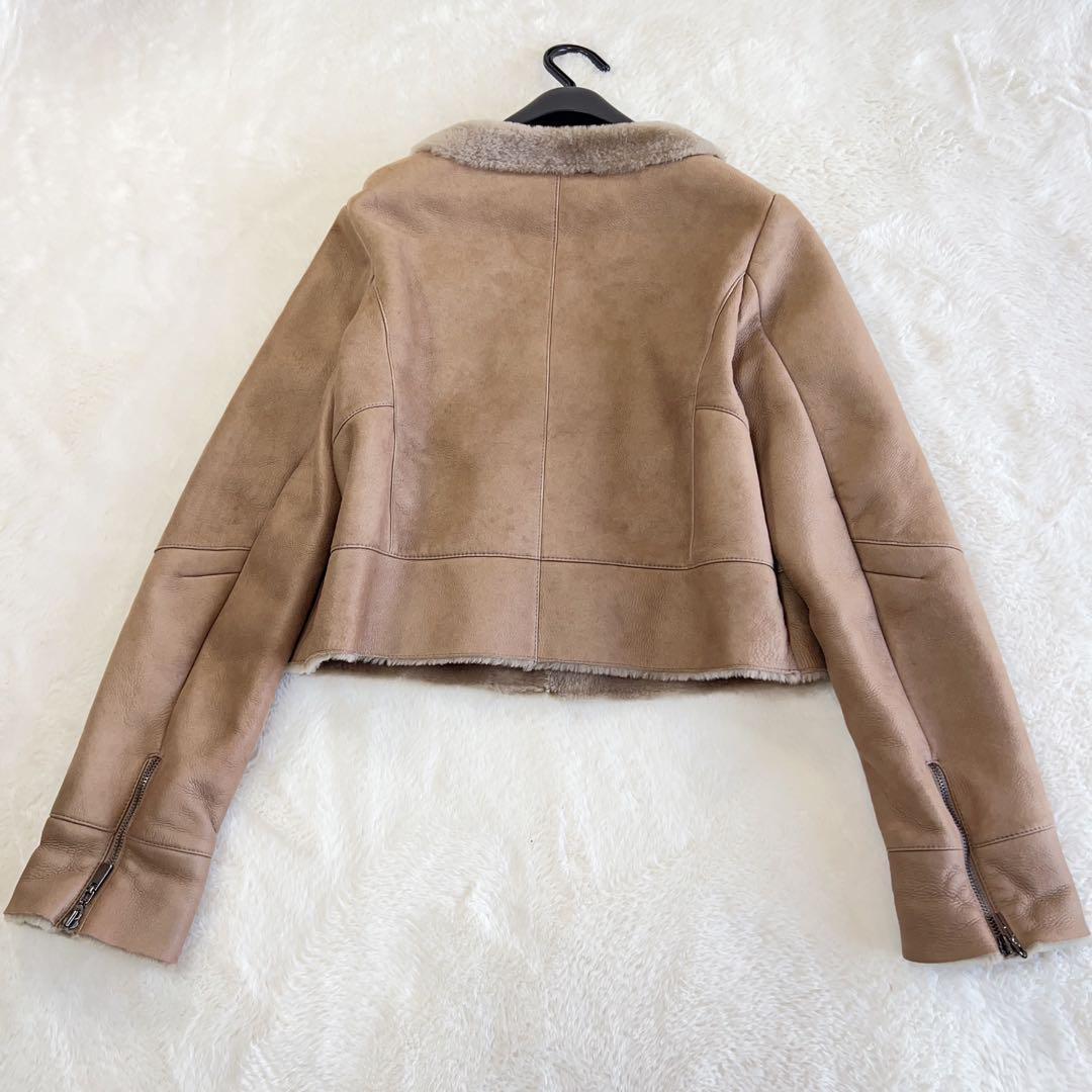 トスカーナ リアルムートン ラムレザー ノーカラー ライダース ジャケット トスカーナ リアルムートン ラムレザー ノーカラー ライダース ジャケット