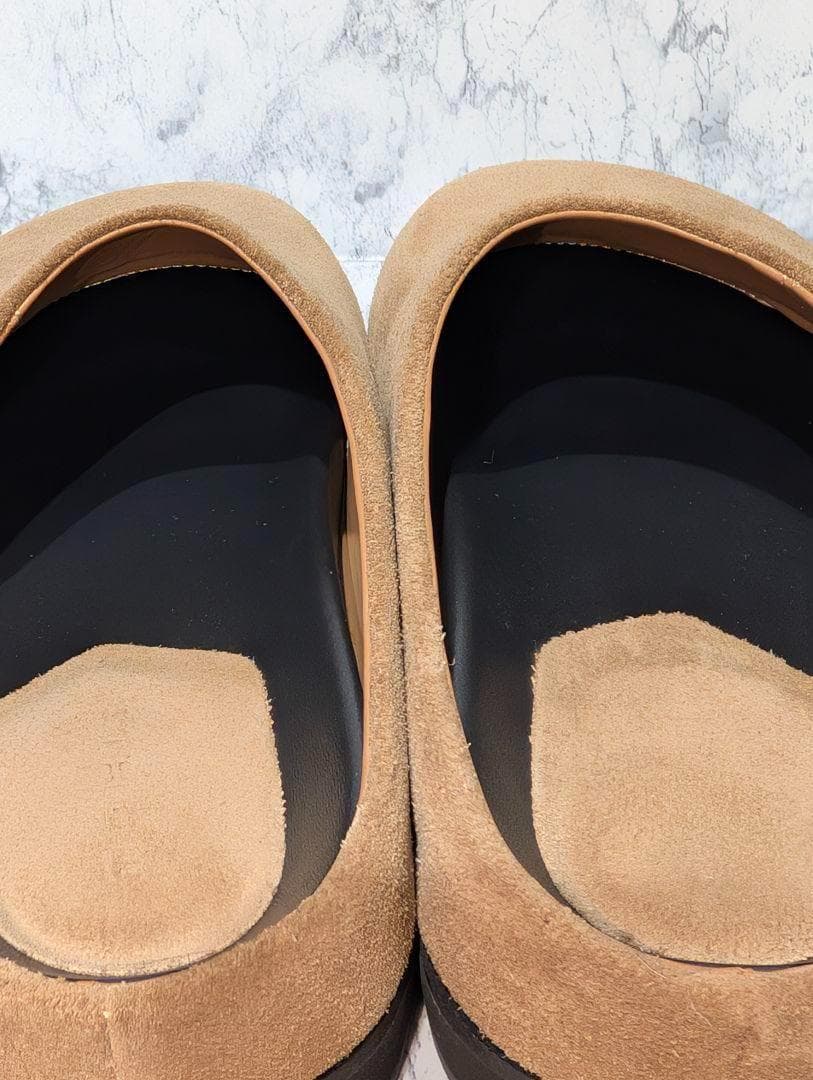 美品✨️MOHI モヒ スエード サボ サンダル22.5cm レザー スリッポン 美品✨️MOHI モヒ スエード サボ サンダル22.5cm レザー スリッポン