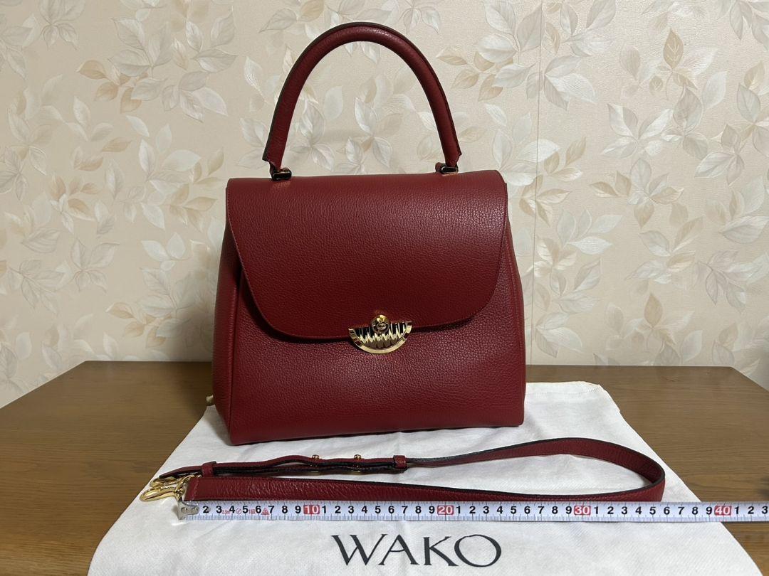 WAKO 赤 ハンドバッグ ショルダーストラップ付き